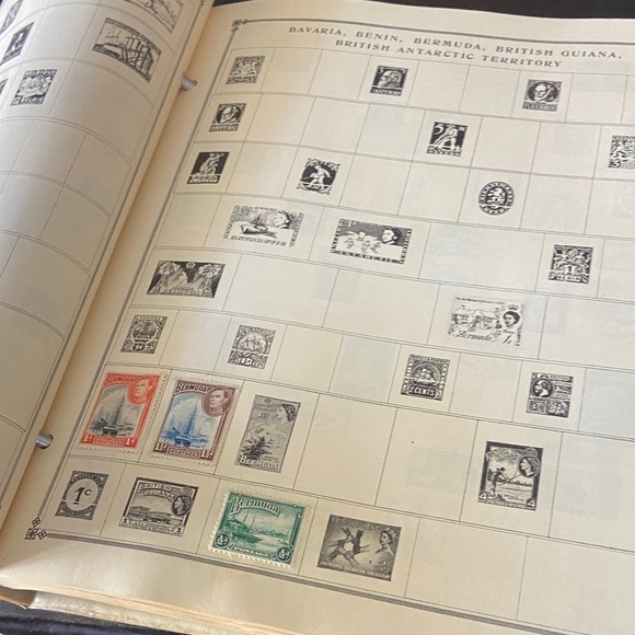 Vintage Stamp Collection - Picture 3 of 13